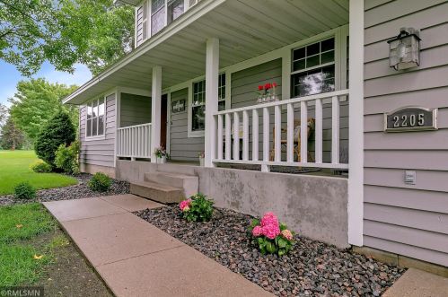 2205 Stephens Way, Saint Cloud, MN 56301-5035