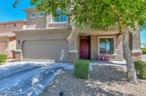 4720 Winchcomb Dr, Glendale, AZ 85306