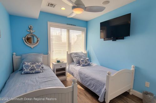 3006 Ocean Rd, Lavallette NJ  08735-1919 exterior