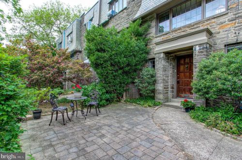7810 Spring Ave, Melrose Park, PA 19027-2620