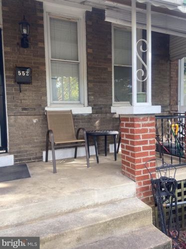 552 14th St, Washington, DC 20003-3011