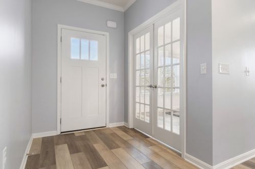 61 Trotter Ln, Clinton, PA 15026-1757