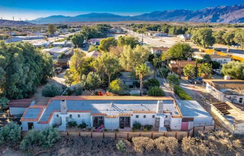 67658 Club House Dr, Desert Hot Springs CA  92241-7425 exterior