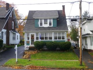 225 Paul Ave, Syracuse, NY 13206-3220