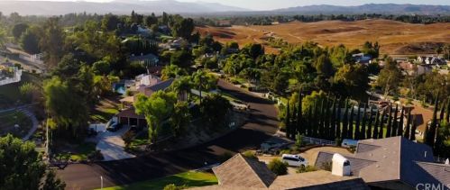 30687 San Pasqual Rd, Temecula CA 92591-1521 exterior