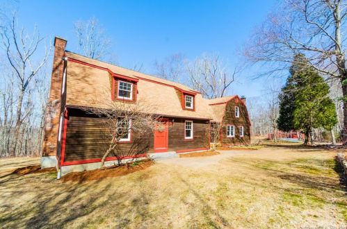 34 Cedar Hill Ln, Colchester, CT 06420-4007