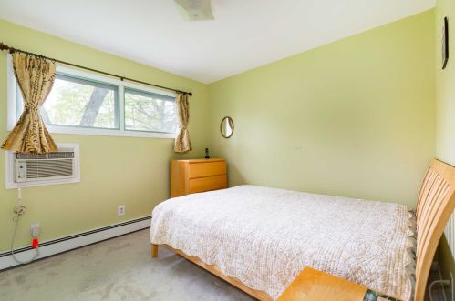 52 Timberline Dr, Poughkeepsie NY  12603-5546 exterior