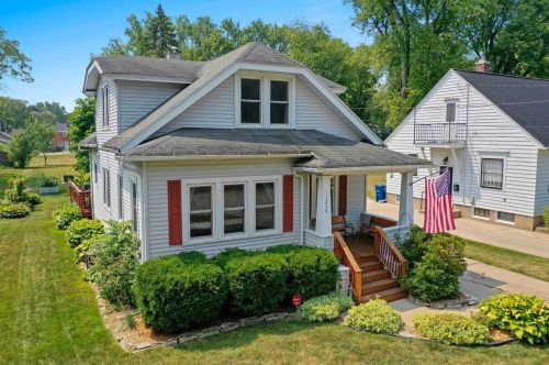 1236 Emilie St, Green Bay, WI 54301-3110