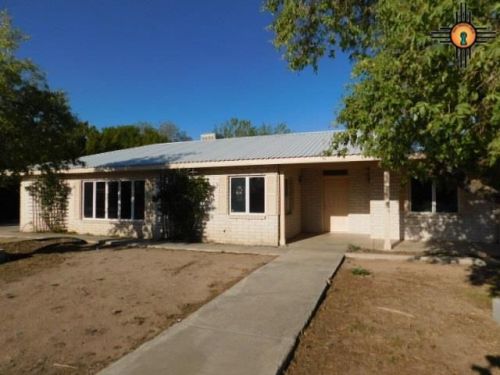 1201 Mallery St, Deming NM  88030-5516 exterior