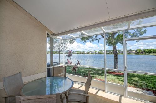 10667 Lake Shore Dr, West Palm Beach FL  33414-6170 exterior