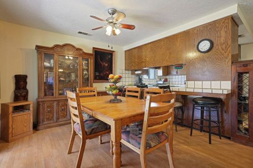 14822 Pueblo Dr, Manteca CA  95336-2550 exterior