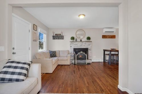 240 Overland Rd, Mahopac NY  10541-1121 exterior