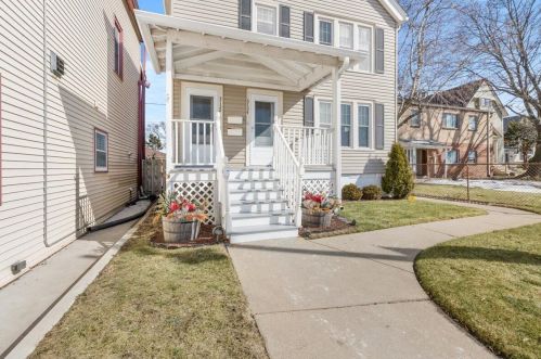 3134 Kinnickinnic Ave, Milwaukee, WI 53207-2974
