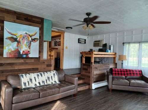 11703 129th Ave, Cedar Lake, IN 46303-9090