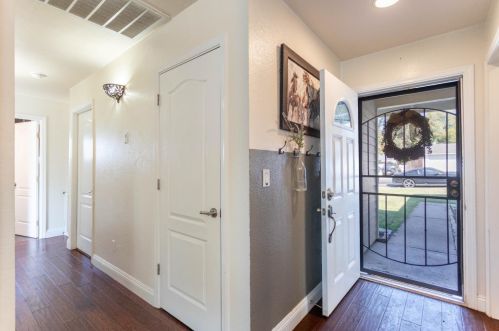 7808 Highland Ave, Citrus Heights CA  95610-4512 exterior