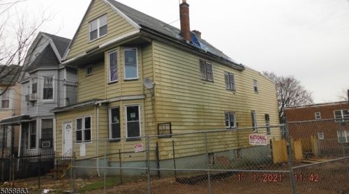 733 Summer Ave, Newark NJ  07104-5046 exterior