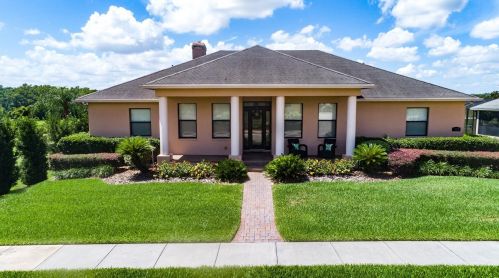 1995 Viewpoint Landings Rd, Lakeland, FL 33810-3297
