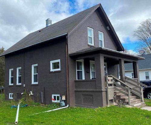 128 Baird St, Green Bay, WI 54301-4310