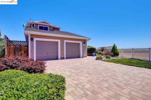 5883 Drakes Dr, Discovery Bay, CA 94505-1201