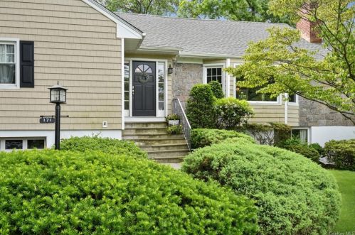 171 Elk Ave, New Rochelle NY  10804-4214 exterior
