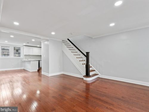 6634 Guyer Ave, Philadelphia PA  19142-2603 exterior