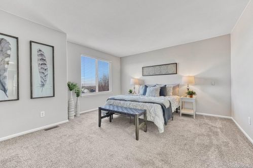 5647 Winnipeg St, Denver CO 80015-6767 exterior