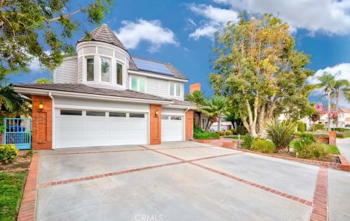 16285 Aurora Crest Dr, Whittier, CA 90605-1367