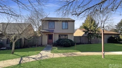 12 Sheffield Ct, East Brunswick, NJ 08816-5660