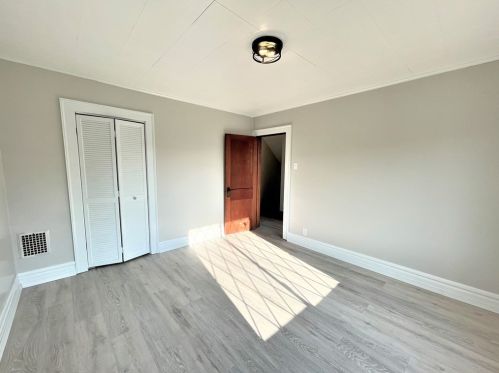 720 Mercer St, New Castle PA  16101-2333 exterior