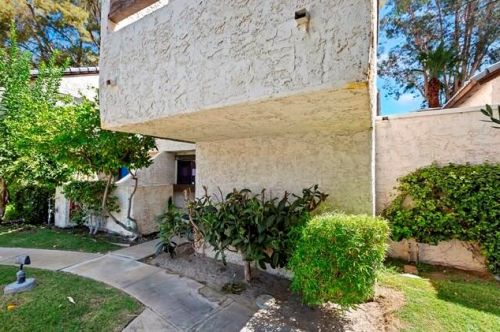 57 Portola Dr, Palm Springs, CA 92264-6359