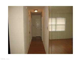 817 Portland St, Chesapeake VA  23324-3568 exterior