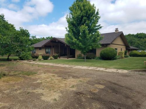 16915 Ketcham Ln, Linden, CA 95236-9753