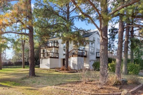 4008 Holly Ln, Lewisville, TX 75022-5332