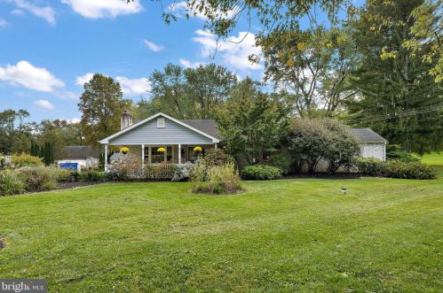 207 Faggs Manor Rd, Cochranville, PA 19330-9463