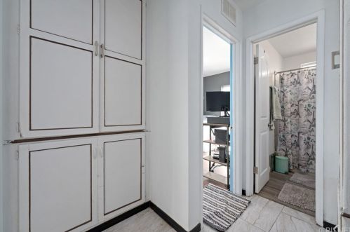 44327 Heaton Ave, Lancaster CA 93534-4337 exterior