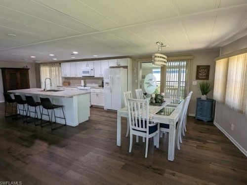 46 Le Mans Dr, Naples FL 34112-9127 exterior