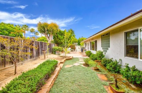 1730 Port Westbourne Pl, Newport Beach CA  92660-5330 exterior