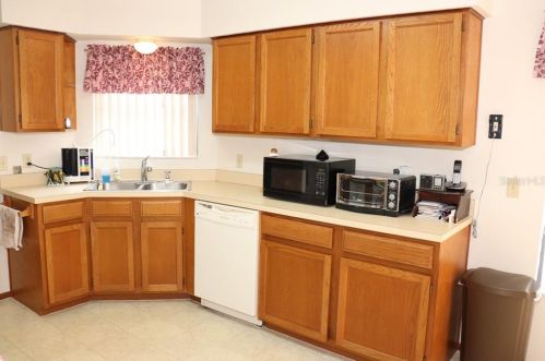 1220 Creekbottom Cir, Orlando FL 32825-7753 exterior