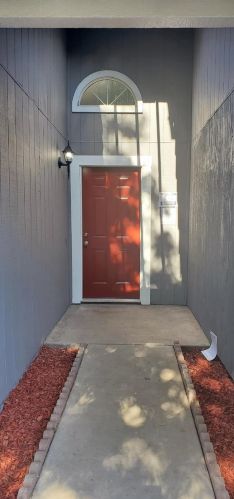 2417 Orchard Park Way, Modesto CA  95355-9254 exterior