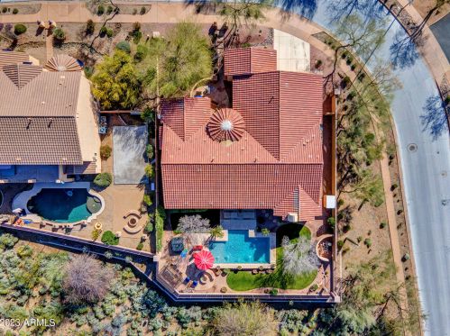 35804 27th Dr, Phoenix AZ  85086-5519 exterior