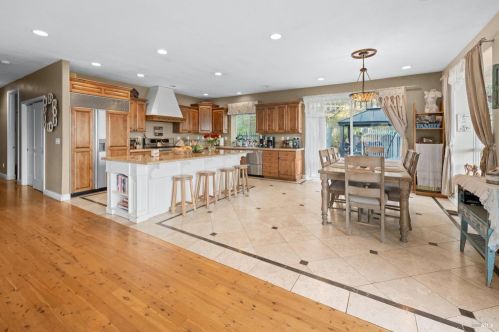 750 Boonville Rd, Ukiah CA  95482-9399 exterior