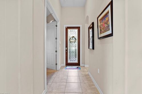 7400 Moorgate Point Way, Naples FL  34113-5102 exterior