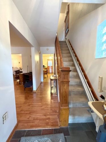 1012 Melrose Ave, Ambridge, PA 15003-2365