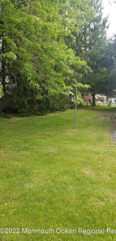 1188 Manor Dr, Lakewood, NJ 08701-5893