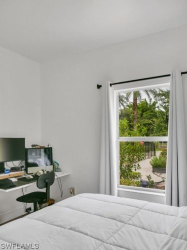 3265 52 Ave, Naples FL  34120-1797 exterior