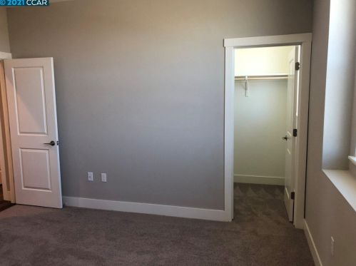 1461 Westside Rd, Hollister CA  95023-2900 exterior