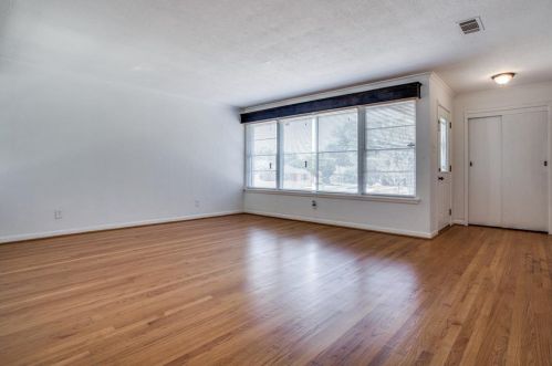 1710 Elmwood Blvd, Dallas TX  75224-1003 exterior