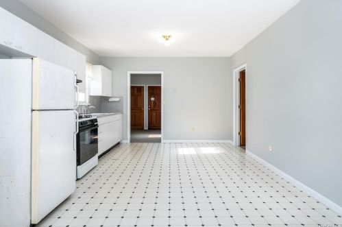 274 Lockwood Ave, New Rochelle, NY 10801-4835