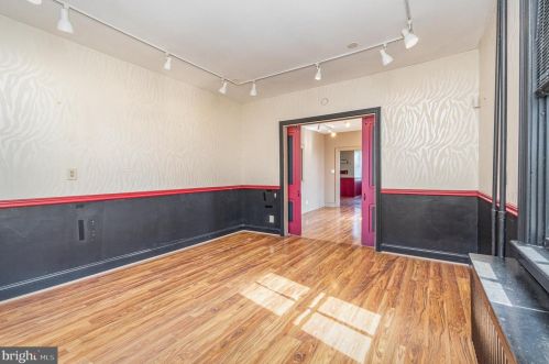 296 2nd St, Highspire PA  17034-1555 exterior