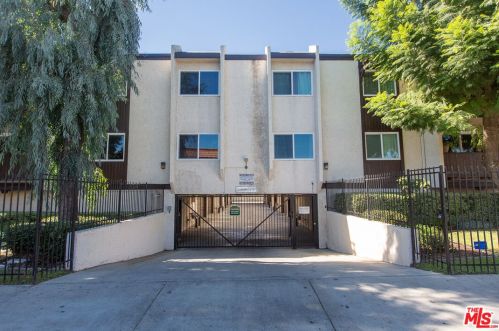 8801 Cedros Ave, Van Nuys CA  91402-2249 exterior